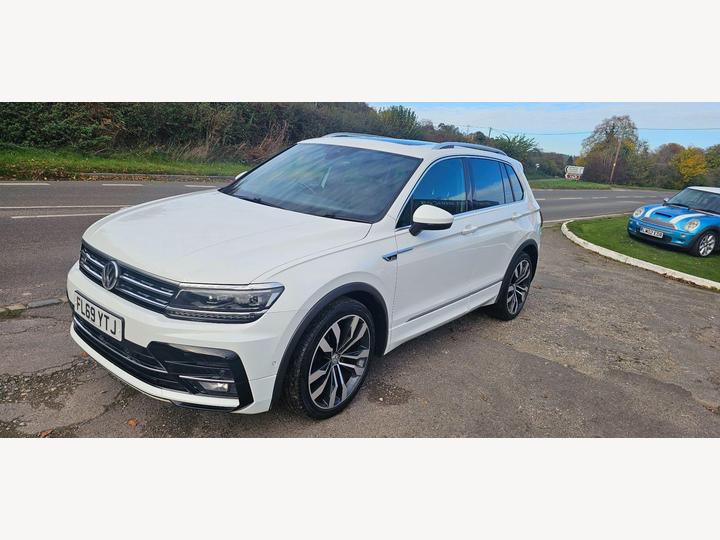 Volkswagen Tiguan 2.0 TDI R-Line 4Motion Euro 6 (s/s) 5dr