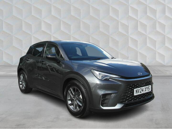 Lexus LBX 1.5 VVT-iE Premium E-CVT Euro 6 (s/s) 5dr