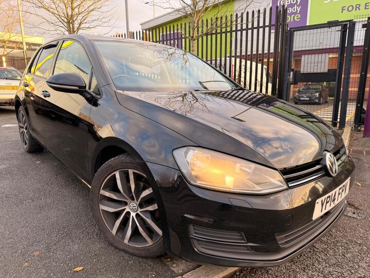 Volkswagen Golf 1.6 TDI BlueMotion Tech SE Euro 5 (s/s) 5dr