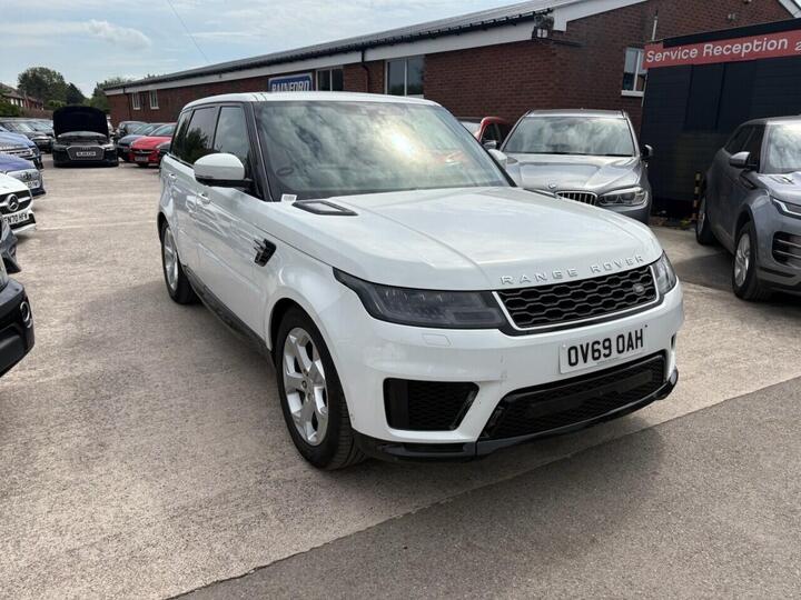 Land Rover RANGE ROVER SPORT 3.0 SD V6 HSE Auto 4WD Euro 6 (s/s) 5dr Land Rover RANGE ROVER SPORT 3.0 SD V6 HSE Auto 4WD Euro 6 (s/s) 5dr