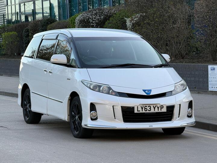Toyota Estima Auto Hybrid Petrol 2.5