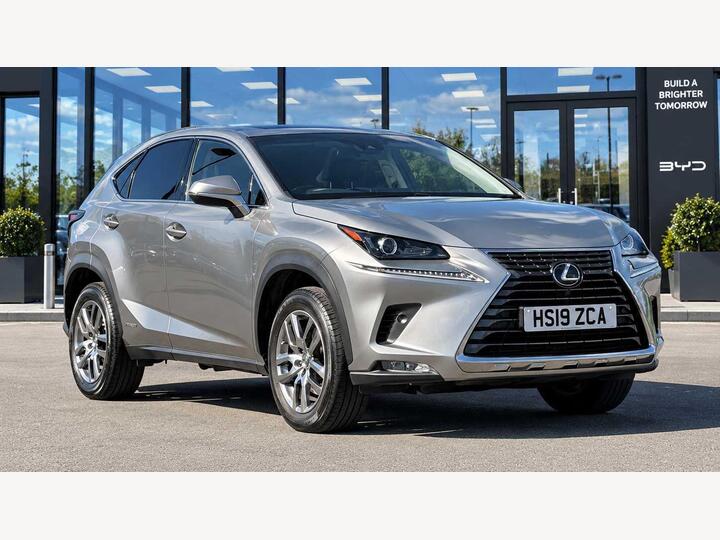 Lexus Nx 2.5 300h Premium E-CVT 4WD Euro 6 (s/s) 5dr