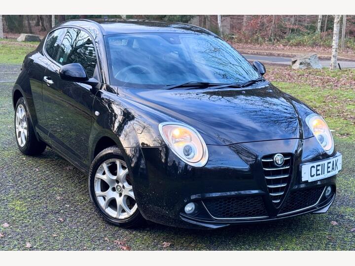 Alfa Romeo MiTo 1.3 JTDM Lusso Euro 5 (s/s) 3dr Alfa Romeo MiTo 1.3 JTDM Lusso Euro 5 (s/s) 3dr
