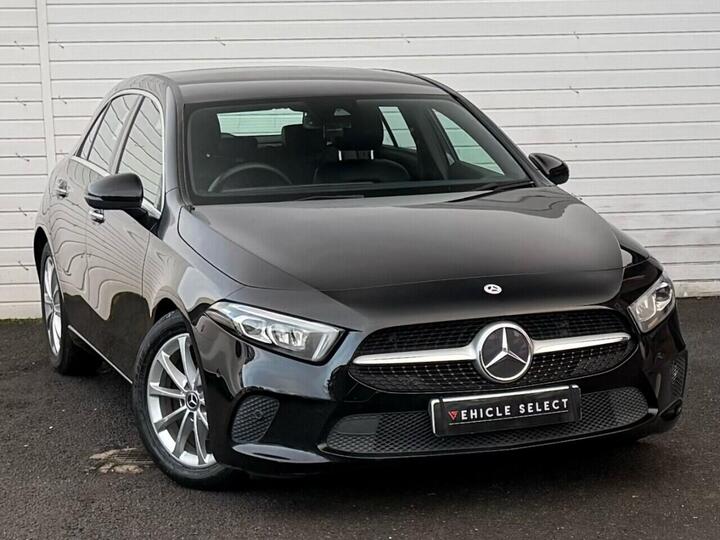 Mercedes-Benz A-CLASS 1.5 A180d Sport (Premium) 7G-DCT Euro 6 (s/s) 5dr