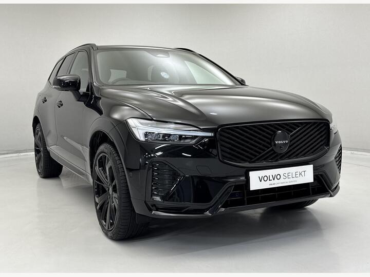 Volvo XC60 2.0 B5 MHEV Plus Black Edition Auto AWD Euro 6 (s/s) 5dr
