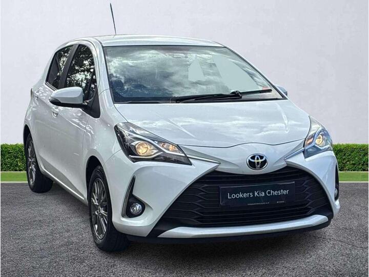Toyota YARIS 1.5 VVT-i Icon Euro 6 5dr