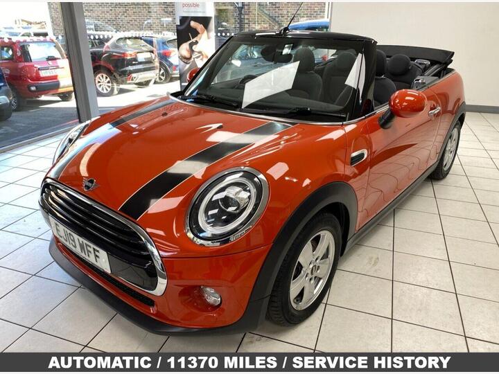 MINI CONVERTIBLE 1.5 Cooper Classic Steptronic Euro 6 (s/s) 2dr MINI CONVERTIBLE 1.5 Cooper Classic Steptronic Euro 6 (s/s) 2dr