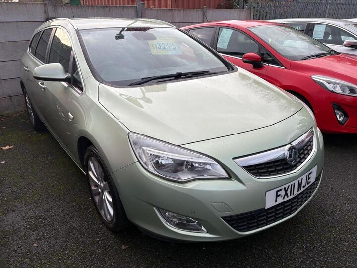 Vauxhall ASTRA 1.4T 16V SE Sports Tourer Euro 5 5dr