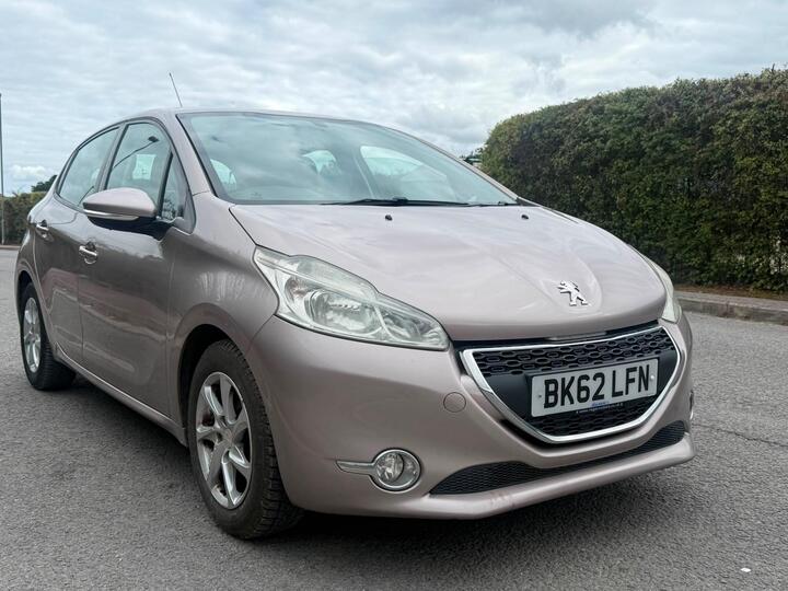 Peugeot 208 1.2 VTi Active Euro 5 5dr