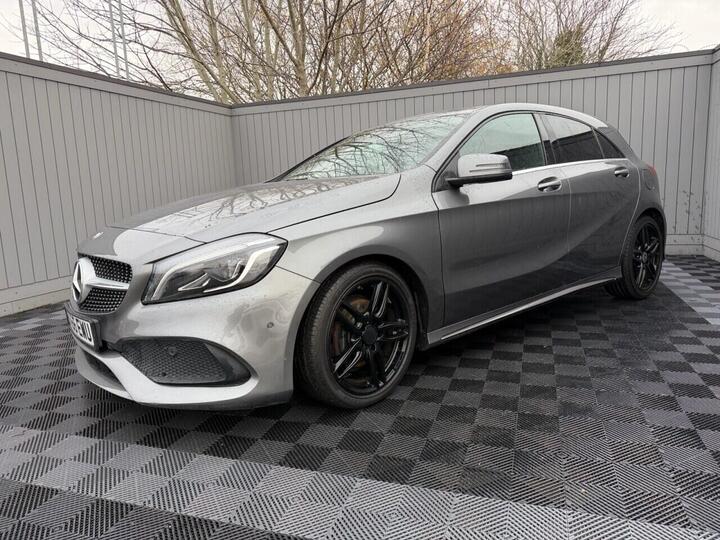 Mercedes-Benz A-CLASS 1.6 A180 AMG Line (Premium) Euro 6 (s/s) 5dr Mercedes-Benz A-CLASS 1.6 A180 AMG Line (Premium) Euro 6 (s/s) 5dr