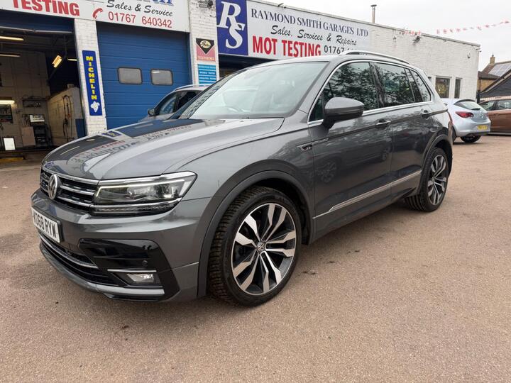 Volkswagen Tiguan 2.0 TDI R-Line DSG Euro 6 (s/s) 5dr