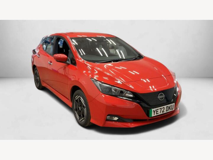 Nissan Leaf 39kWh Acenta Auto 5dr