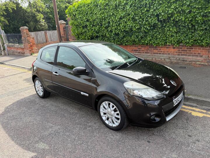 Renault Clio 1.2 TCe Dynamique TomTom Euro 5 3dr
