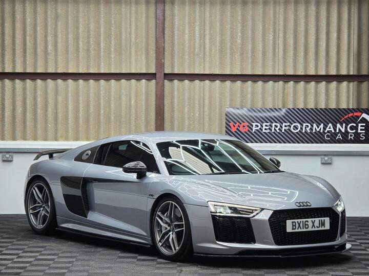 Audi R8 5.2 FSI V10 Plus S Tronic Quattro Euro 6 (s/s) 2dr