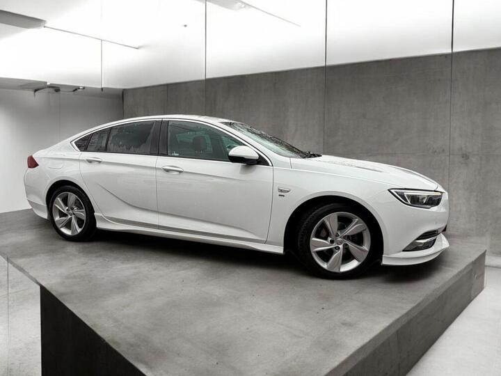 Vauxhall INSIGNIA 1.5i Turbo GPF SRi VX Line Nav Grand Sport Euro 6 (s/s) 5dr Vauxhall INSIGNIA 1.5i Turbo GPF SRi VX Line Nav Grand Sport Euro 6 (s/s) 5dr