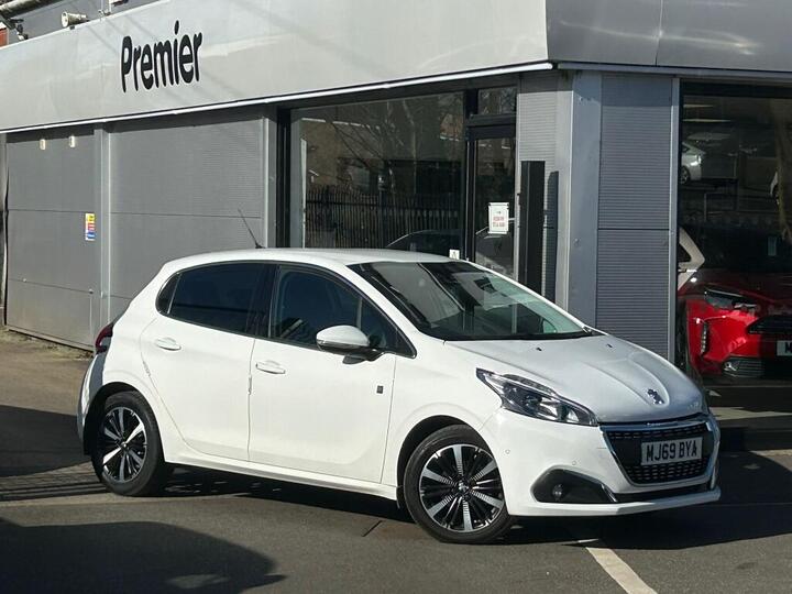 Peugeot 208 HATCHBACK 1.2 PureTech Tech Edition Euro 6 (s/s) 5dr