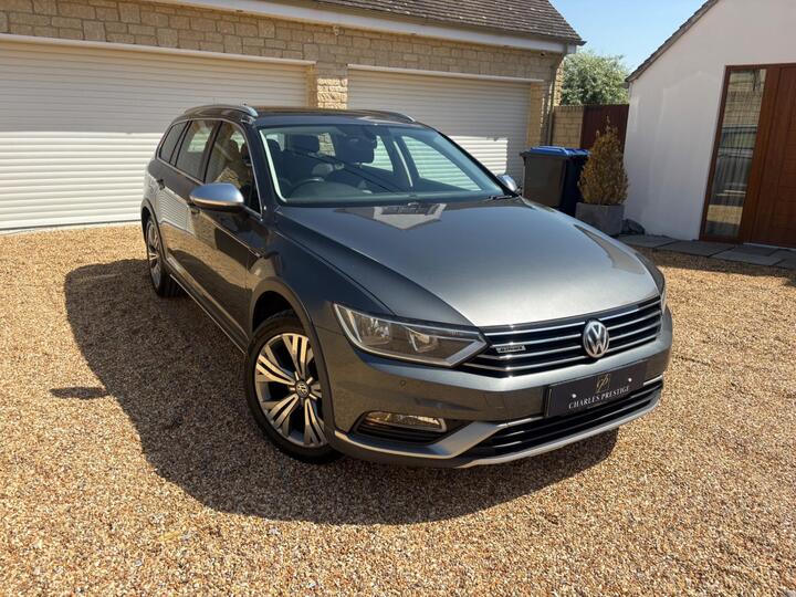 Volkswagen Passat 2.0 TDI BlueMotion Tech Alltrack DSG 4Motion Euro 6 (s/s) 5dr Volkswagen Passat 2.0 TDI BlueMotion Tech Alltrack DSG 4Motion Euro 6 (s/s) 5dr