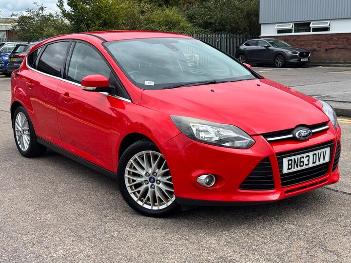 Ford Focus 1.6 TDCi Zetec Euro 5 (s/s) 5dr