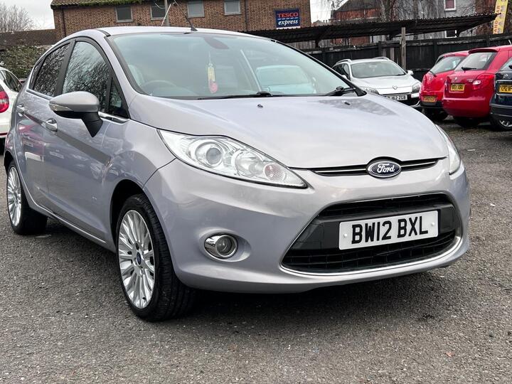 Ford Fiesta 1.4 TDCi DPF Titanium 5dr