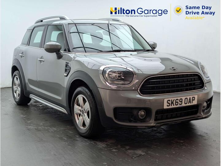 MINI COUNTRYMAN 1.5 Cooper Classic Steptronic Euro 6 (s/s) 5dr