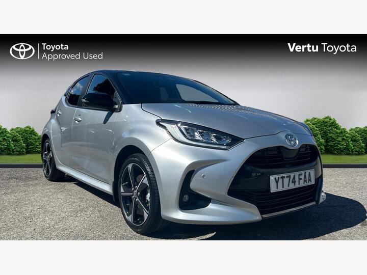 Toyota Yaris 1.5 VVT-h Premiere Edition E-CVT Euro 6 (s/s) 5dr