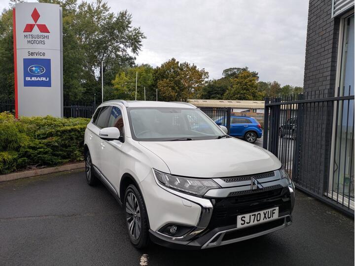 Mitsubishi Outlander 2.0 MIVEC Exceed CVT 4WD Euro 6 (s/s) 5dr