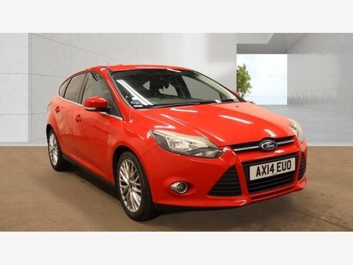 Ford Focus 1.0T EcoBoost Zetec Navigator Euro 5 (s/s) 5dr