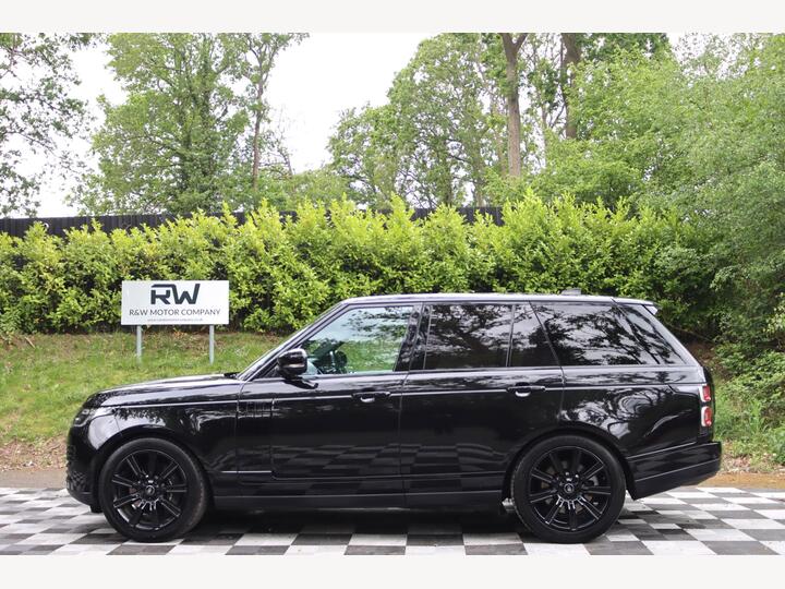 Land Rover Range Rover 2.0 P400e 13.1kWh Vogue Auto 4WD Euro 6 (s/s) 5dr