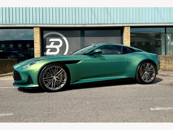 Aston Martin DB12 4.0 V8 Auto Euro 6 (s/s) 2dr