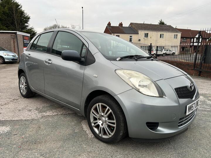 Toyota Yaris 1.3 VVT-i TR 5dr