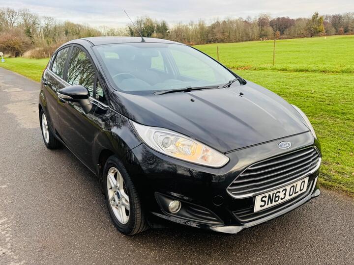 Ford Fiesta 1.0T EcoBoost Zetec Euro 5 (s/s) 5dr