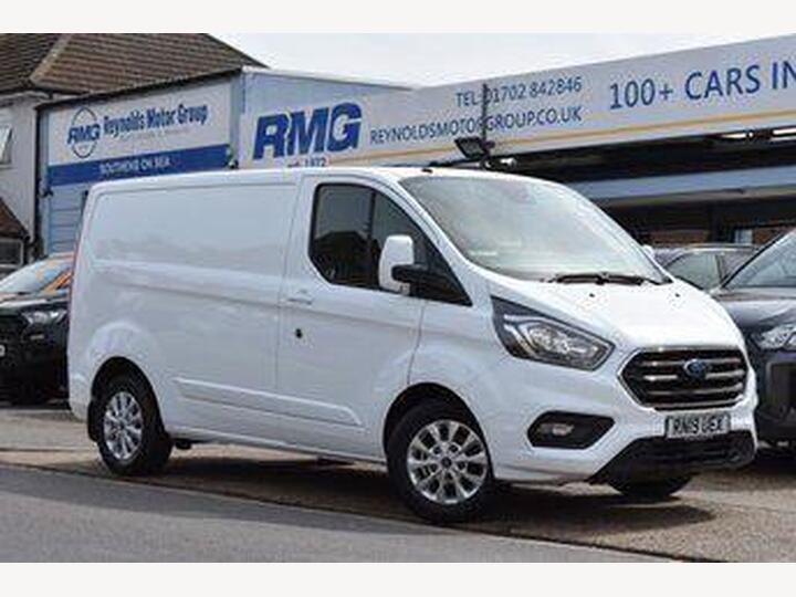 Ford TRANSIT CUSTOM 2.0 280 EcoBlue Limited Panel Van 5dr Diesel Manual L1 H1 Euro 6 | HEATED SEATS | TOUCHSCREEN ENTERTAINMENT SYSTEM | TOW BAR | PARKING SENSORS | APPLE Ford TRANSIT CUSTOM 2.0 280 EcoBlue Limited Panel Van 5dr Diesel Manual L1 H1 Euro 6 | HEATED SEATS | TOUCHSCREEN ENTERTAINMENT SYSTEM | TOW BAR | PARKING SENSORS | APPLE