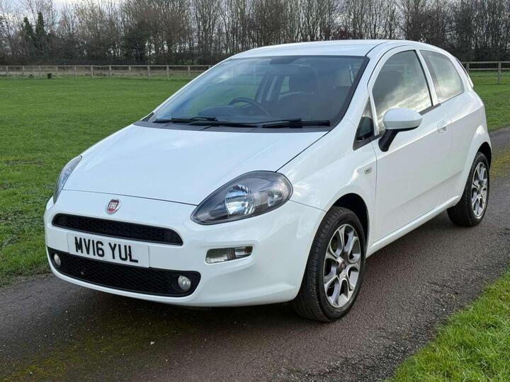 Fiat PUNTO 1.2 Easy + Euro 6 3dr