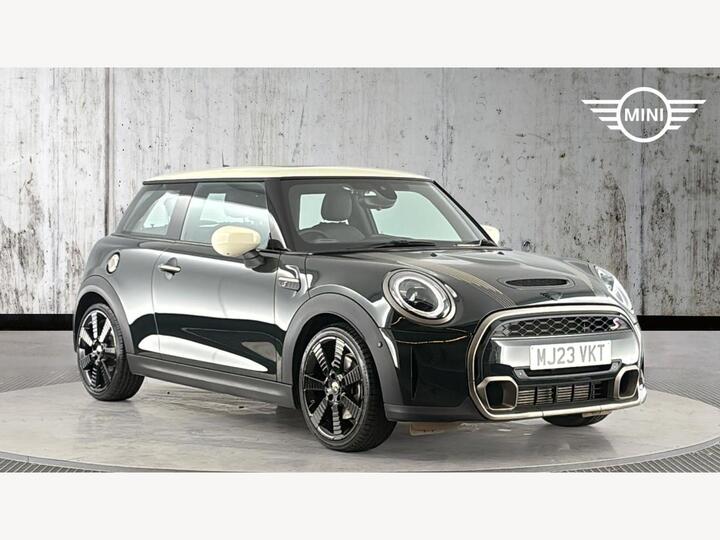 MINI Hatch 2.0 Cooper S Resolute Edition Steptronic Euro 6 (s/s) 3dr