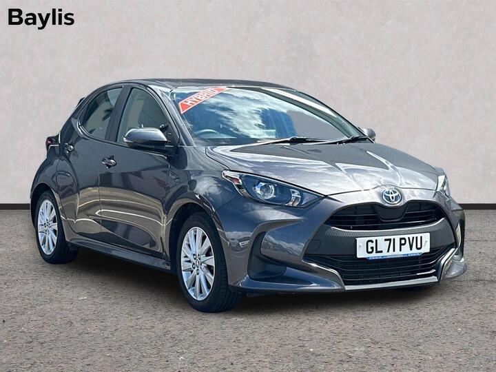 Toyota YARIS 1.5 VVT-h Icon E-CVT Euro 6 (s/s) 5dr