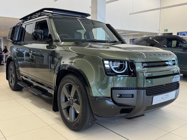 Land Rover Defender 3.0 D250 MHEV X-Dynamic HSE Auto 4WD Euro 6 (s/s) 5dr
