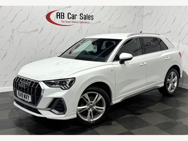 Audi Q3 1.5 TFSI CoD 35 S Line S Tronic Euro 6 (s/s) 5dr
