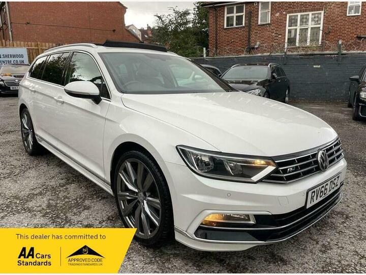 Volkswagen Passat 2.0 TDI BlueMotion Tech R-Line Euro 6 (s/s) 5dr Volkswagen Passat 2.0 TDI BlueMotion Tech R-Line Euro 6 (s/s) 5dr