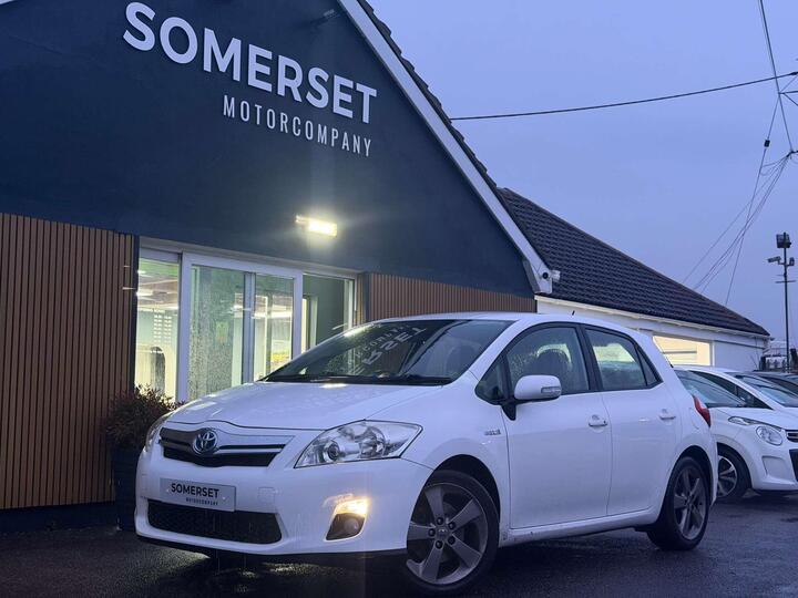 Toyota AURIS 1.8 VVT-h T Spirit CVT Euro 5 (s/s) 5dr