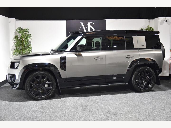 Land Rover Defender 110 3.0 D300 MHEV X-Dynamic SE Auto 4WD Euro 6 (s/s) 5dr