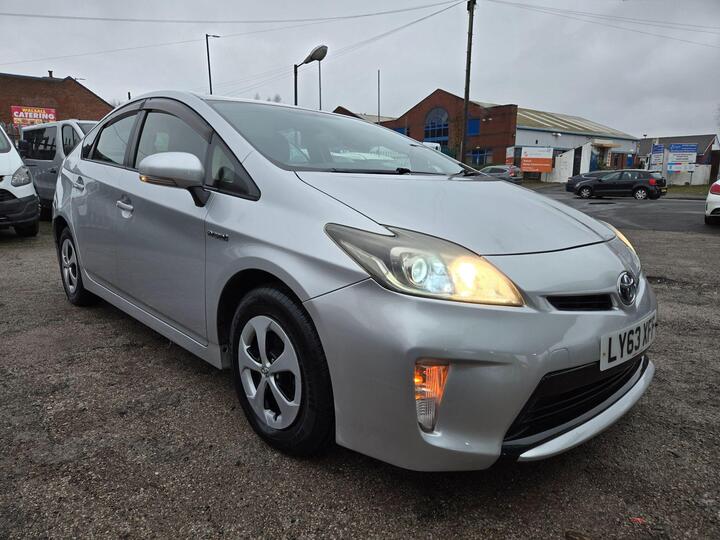 Toyota Prius 2013 1.8 Petrol Hybrid