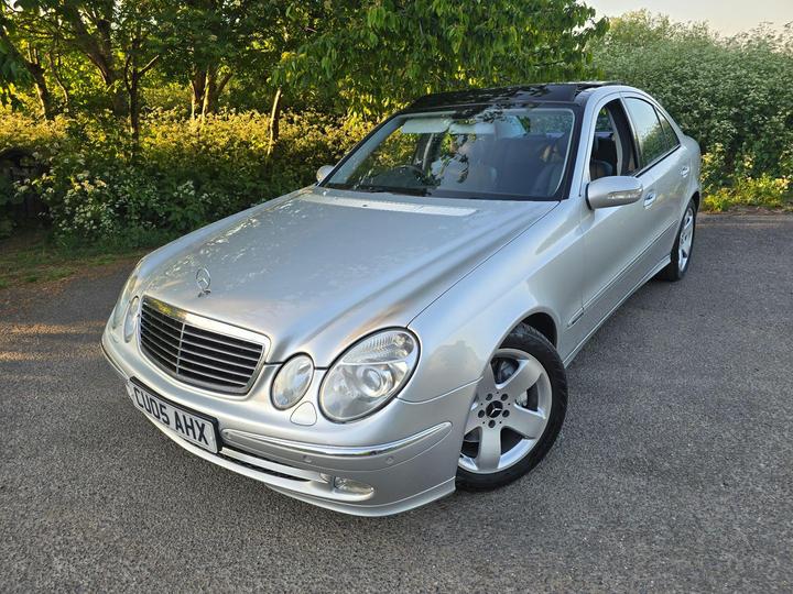 Mercedes-Benz E Class 5.0 E500 Avantgarde 7G-Tronic 4dr