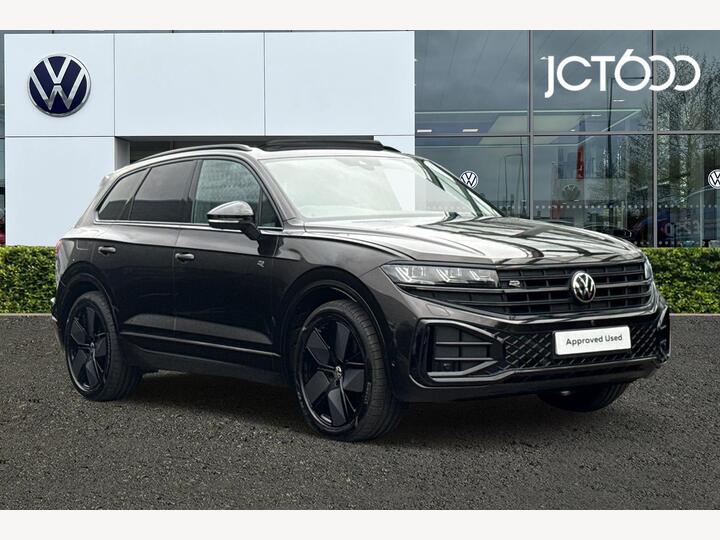Volkswagen Touareg 3.0 TDI V6 Black Edition Tiptronic 4Motion Euro 6 (s/s) 5dr