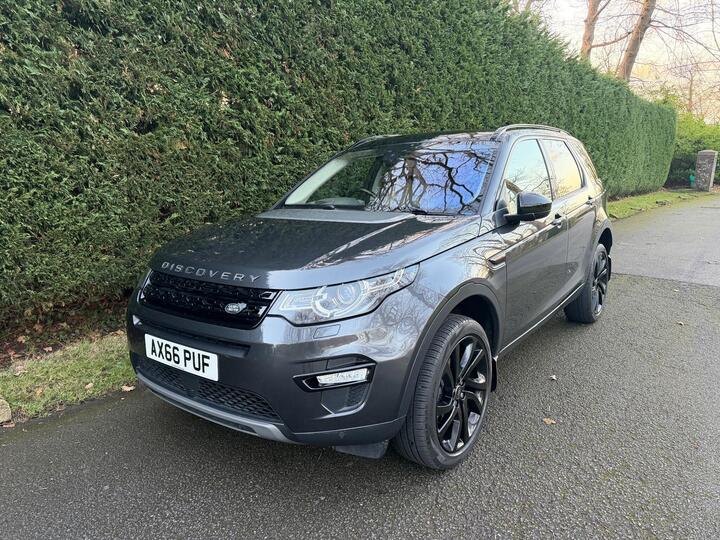 Land Rover Discovery Sport 2.0 TD4 HSE Black Auto 4WD Euro 6 (s/s) 5dr Land Rover Discovery Sport 2.0 TD4 HSE Black Auto 4WD Euro 6 (s/s) 5dr