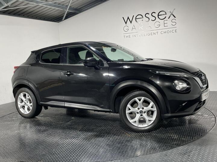 Nissan Juke 1.0 DIG-T N-Connecta Euro 6 (s/s) 5dr