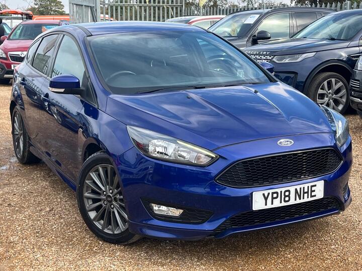 Ford Focus 1.0T EcoBoost ST-Line Euro 6 (s/s) 5dr