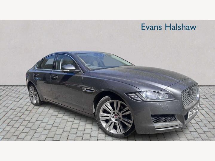 Jaguar XF SALOON 2.0i Portfolio Auto Euro 6 (s/s) 4dr
