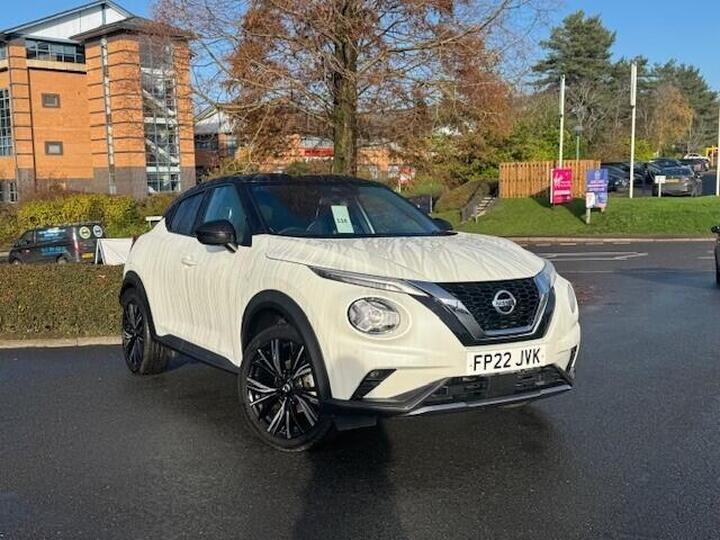 Nissan Juke 1.0 DIG-T Tekna+ Euro 6 (s/s) 5dr Nissan Juke 1.0 DIG-T Tekna+ Euro 6 (s/s) 5dr