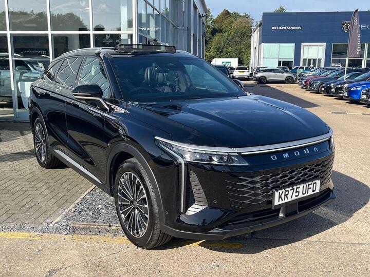 OMODA 9 1.5T SHS 34.46kWh Noble DHT3 4WD Euro 6 (s/s) 5dr