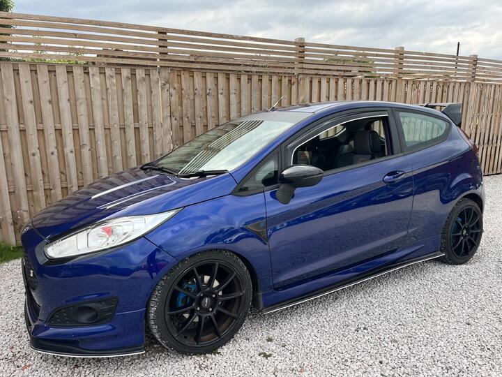 Ford Fiesta 1.0T EcoBoost Zetec S Euro 5 (s/s) 3dr